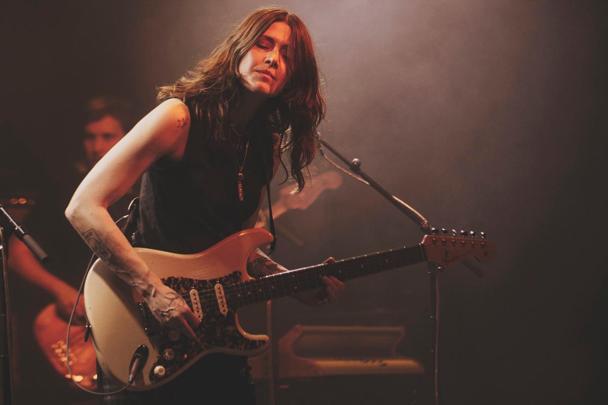 Doug Peters; Larkin Poe