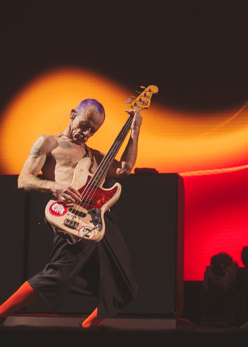 Doug Peters; Flea;(Red Hot Chilli Peppers)