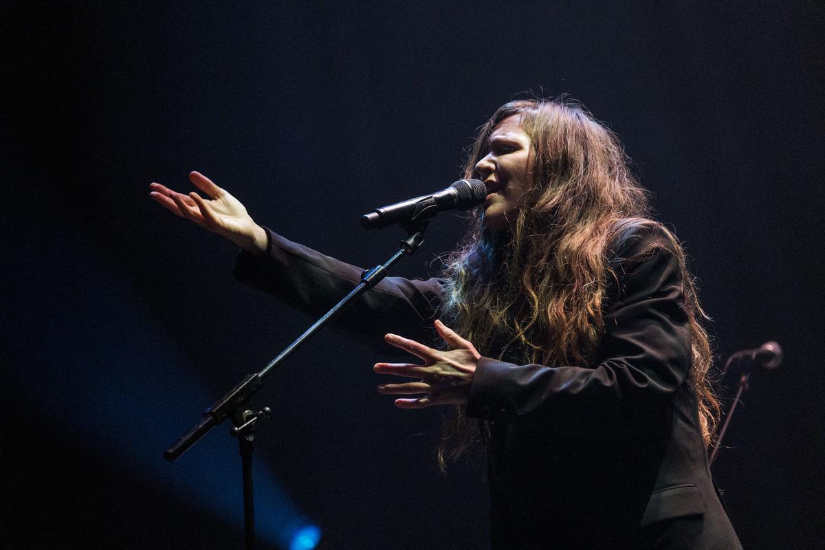Rob Ball; Reb Fountain;Reb Fountain performing at the Isaac Theatre, Christchurch