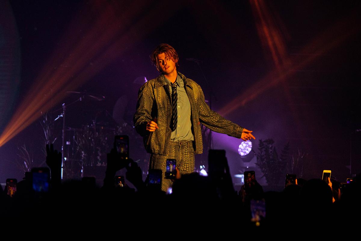 Ryo Nishikawa;Through the screens;My intention for this photo of Ruel was to raise the question “Why do we record/take photos at concerts?”. Of course, I am guilty of this, but the number of phones I see is rather ominous. How many phones do you see in the photo?