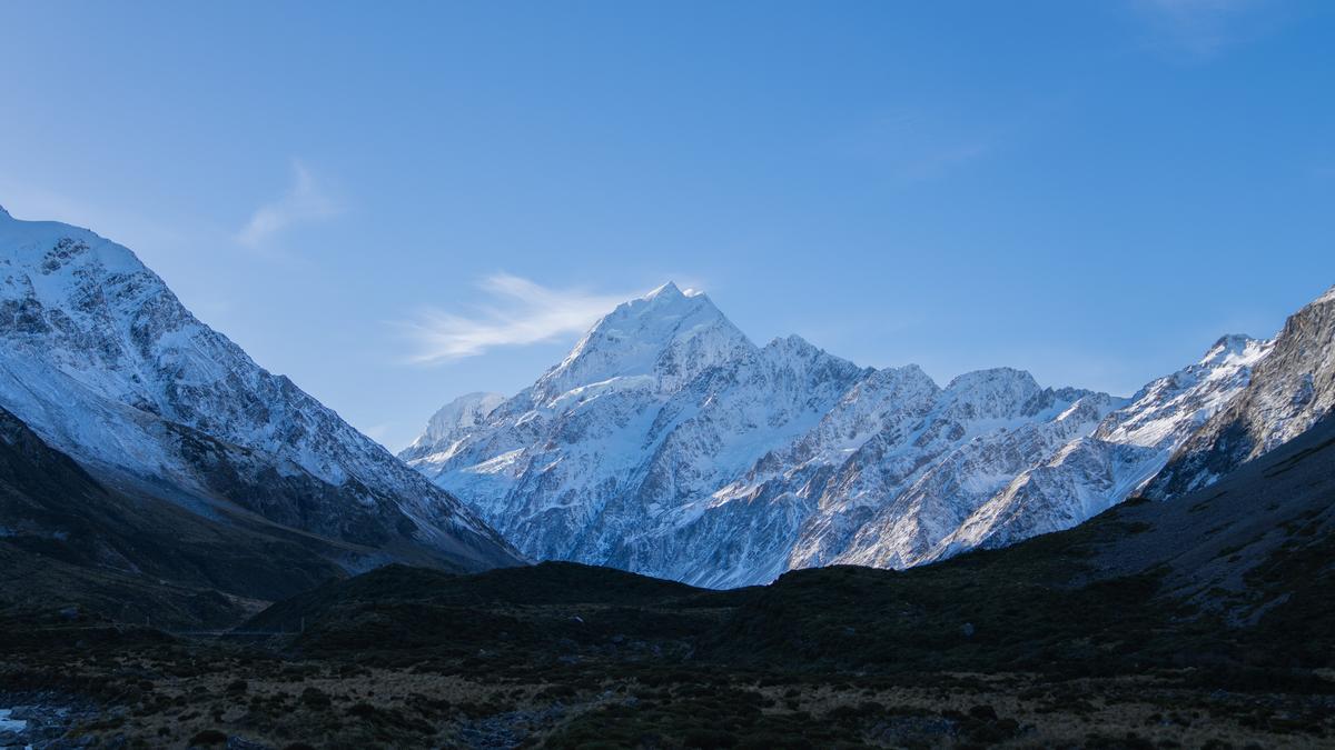 Hoihan Nian;Mountain Shadow Glow;shot at 3th June in Mount Cook
