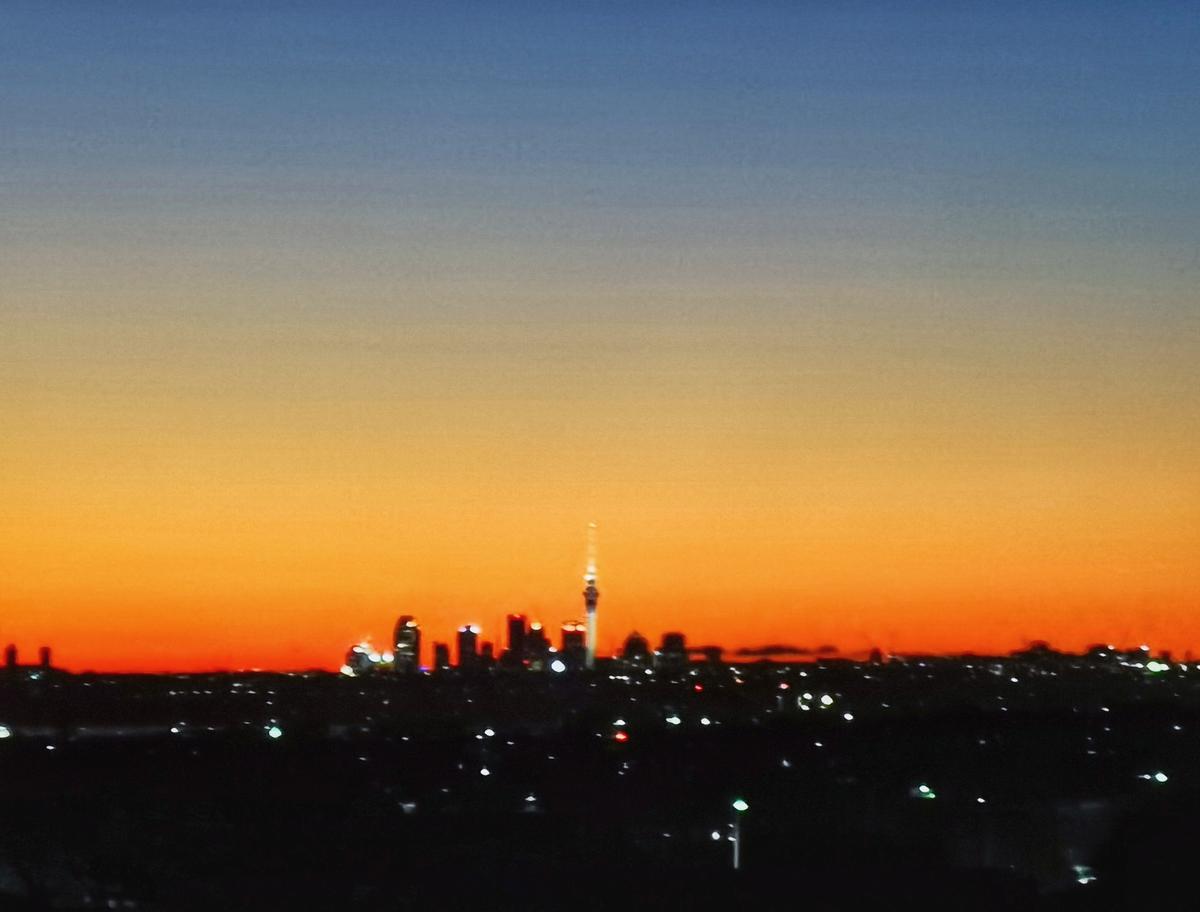 Jane Chen;Sunrise from home