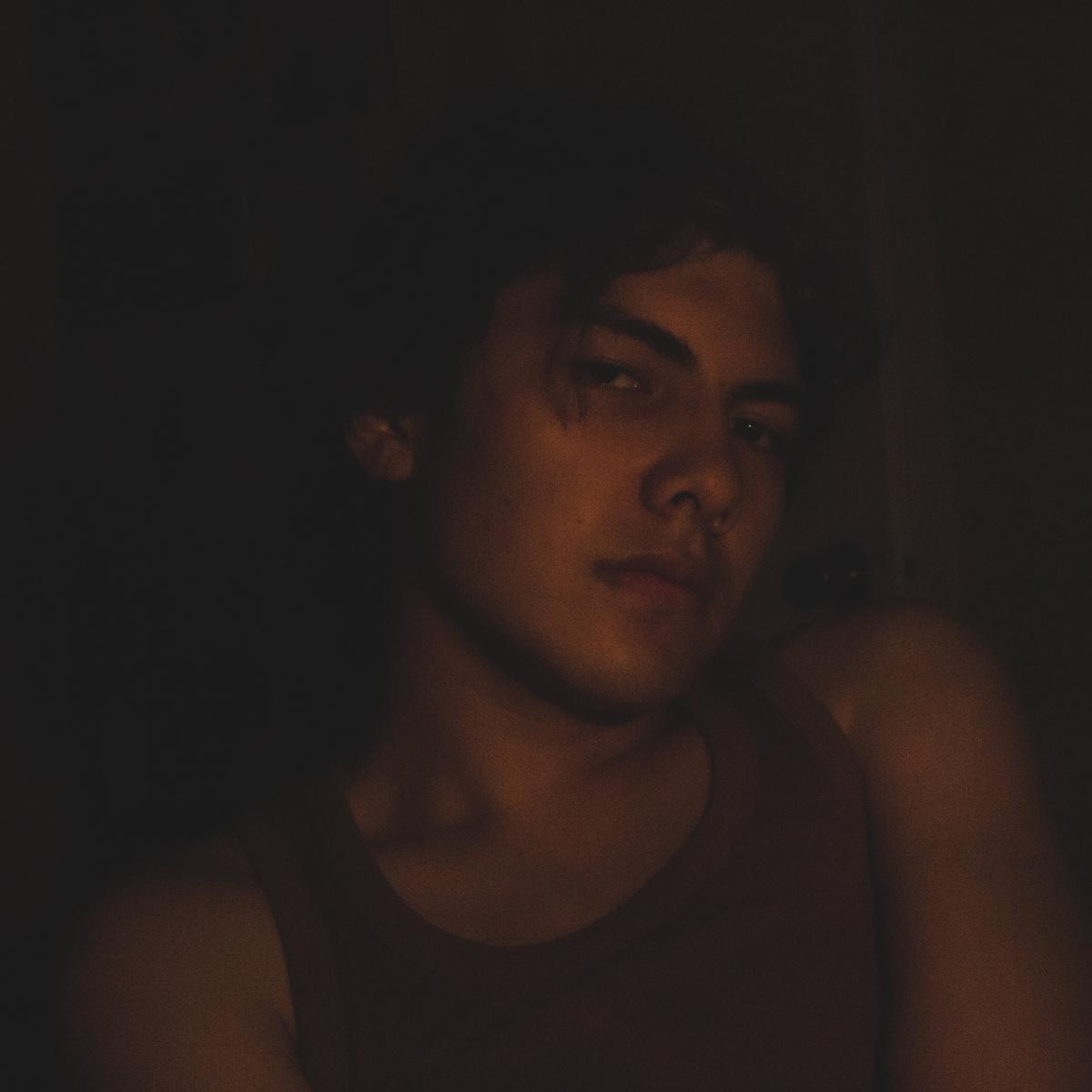 Latamai Katoa;Lighting the skin