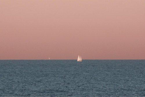 Zara Cornwell;Yachts on the horizon