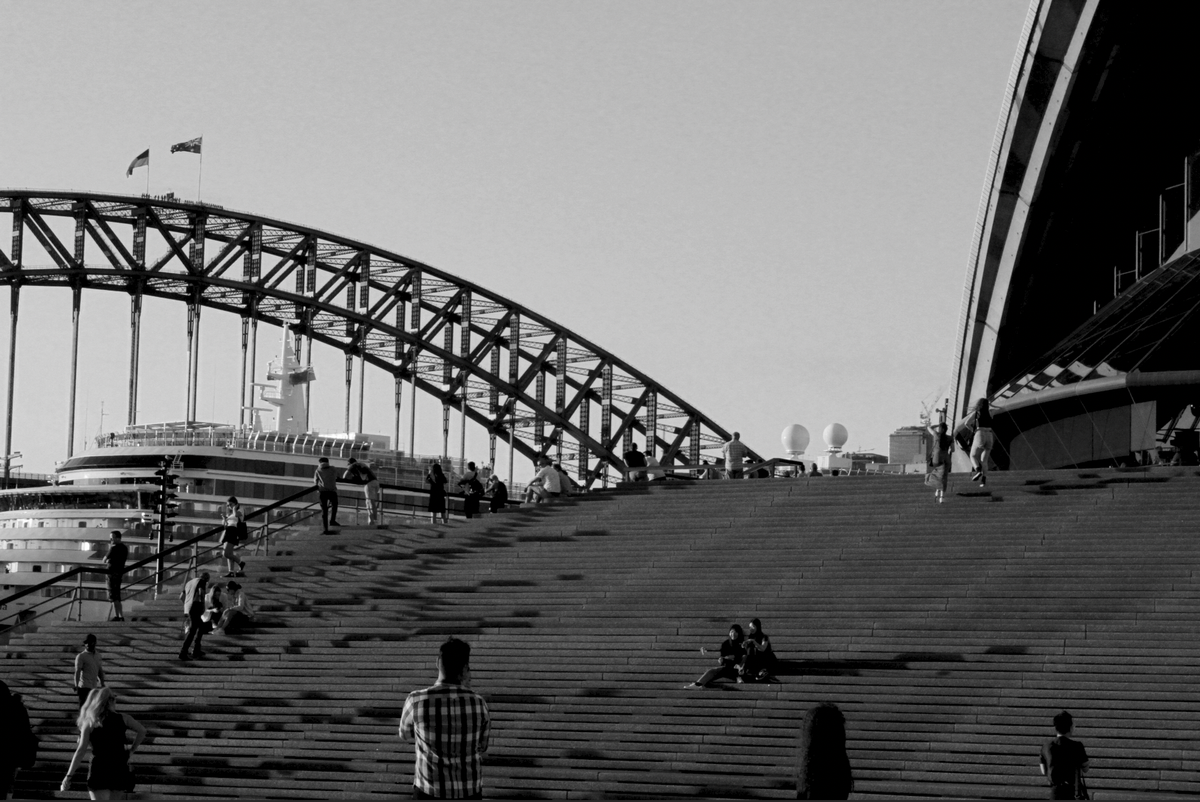 evie thomson;City Scene, Sydney