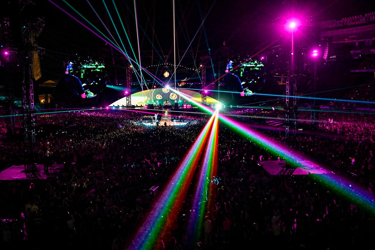 Alan Lee;Coldplay Lightshow;General view of the Coldplay   Music of the Spheres World Tour music concert Light Show at Eden Park, Auckland, New Zealand on Saturday 16 November 2024. Photo credit: Alan Lee / www.photosport.nz