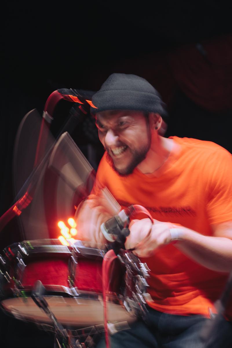 Azrie Azizi;Let's Go Descarrego!;Leo Magri on the drums at Ding Dong lounge