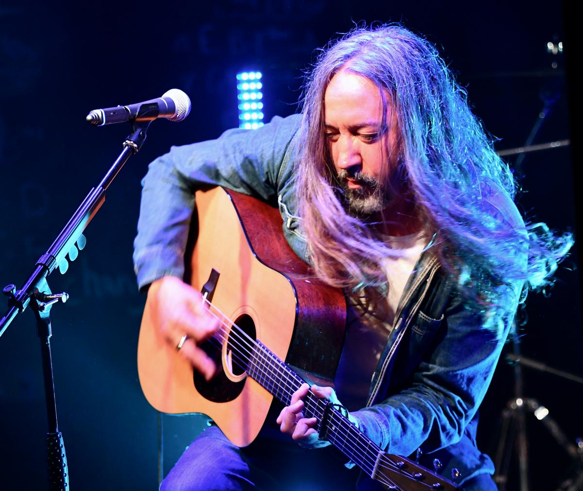 John Flatt;John Toogood unplugged;NZ tour, at Smash Palace Gisborne