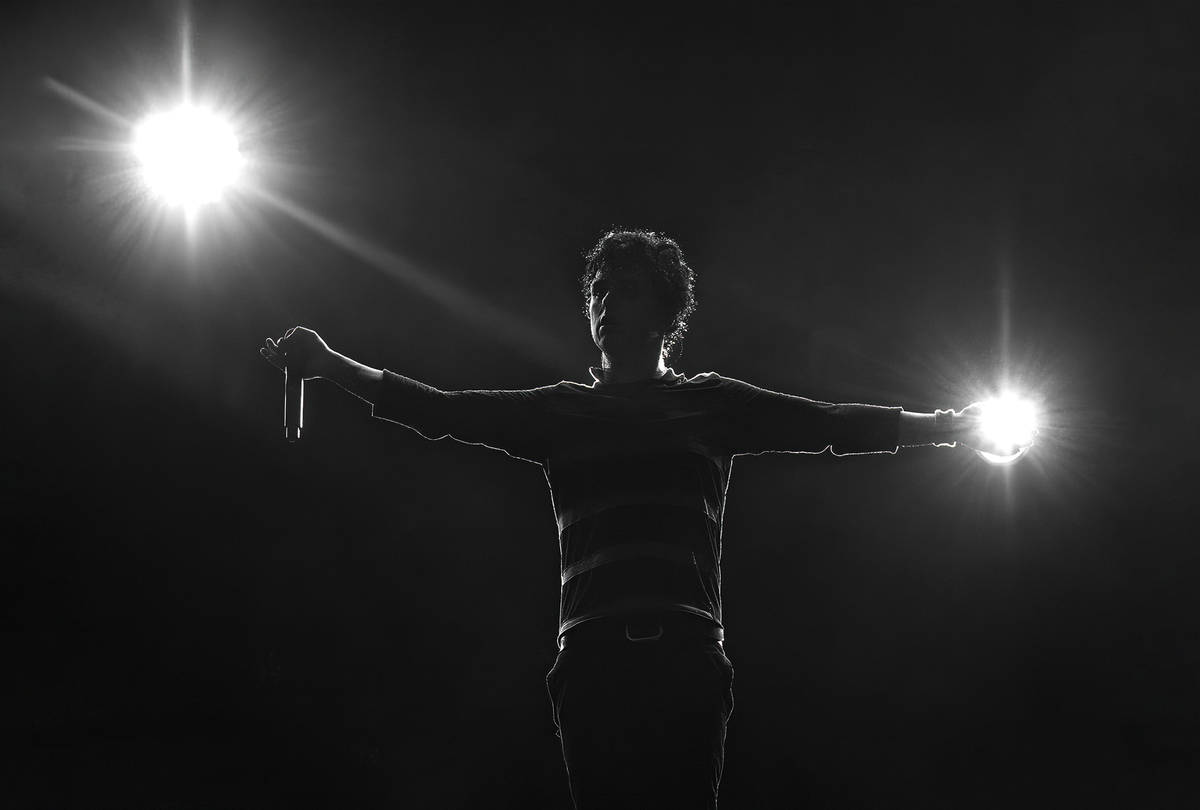 Venla Shalin;The light;Billie Joe Armstrong of Green Day performs on stage