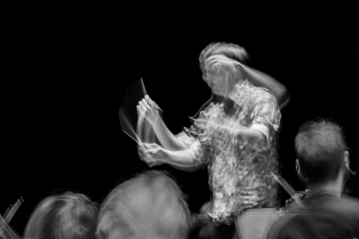 Andy Russell;Brent Stewart;The intense fluidity of an immersed conductor