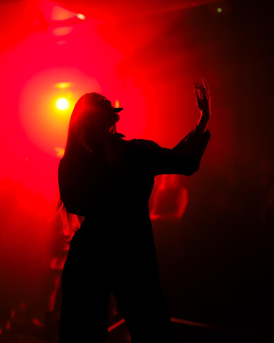 Greg Haver; Chelsea Jade at Double Whammy, Auckland;The challenge of shooting with only red light!