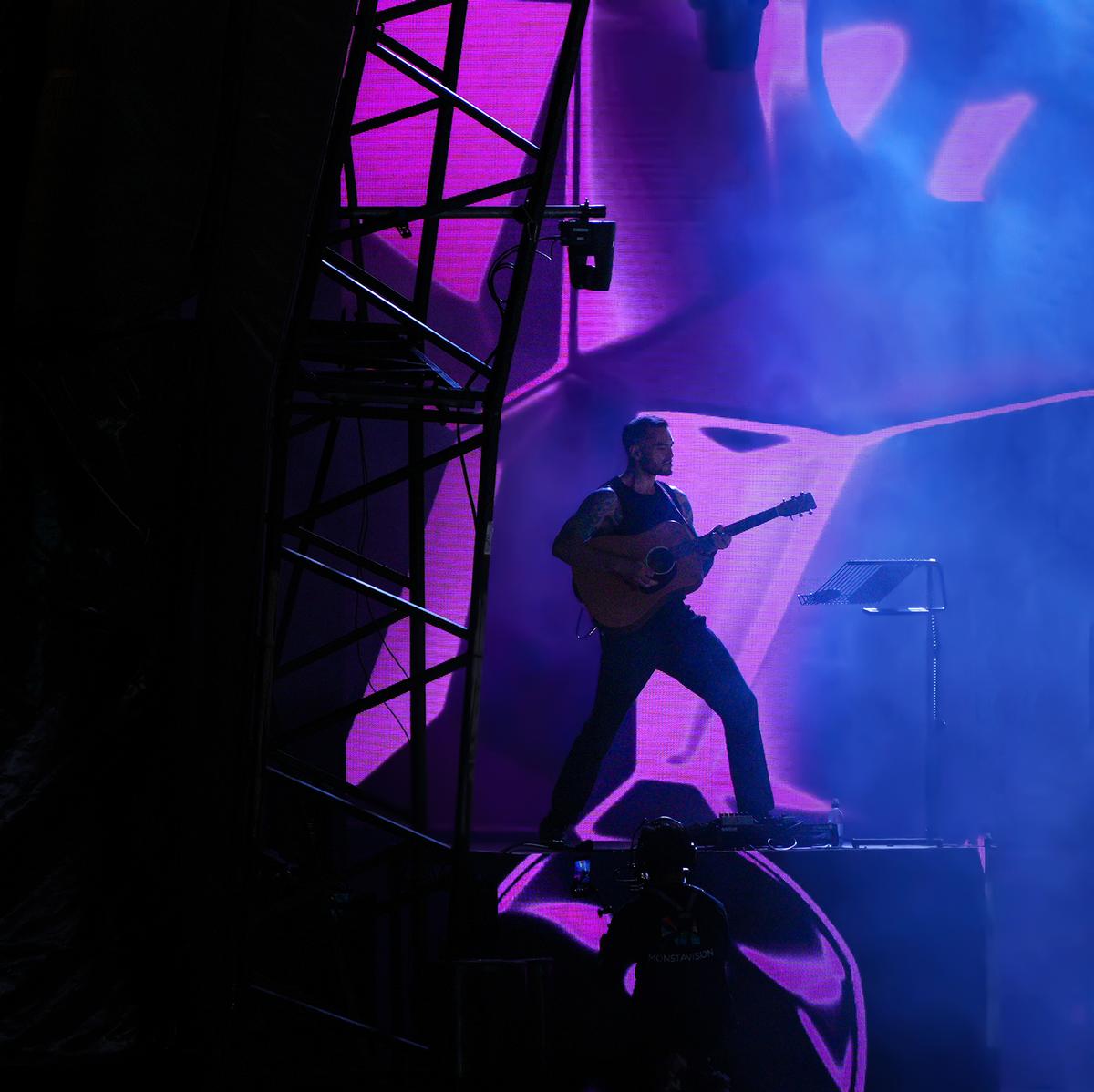 Jiongxin Peng;Guitarist 3