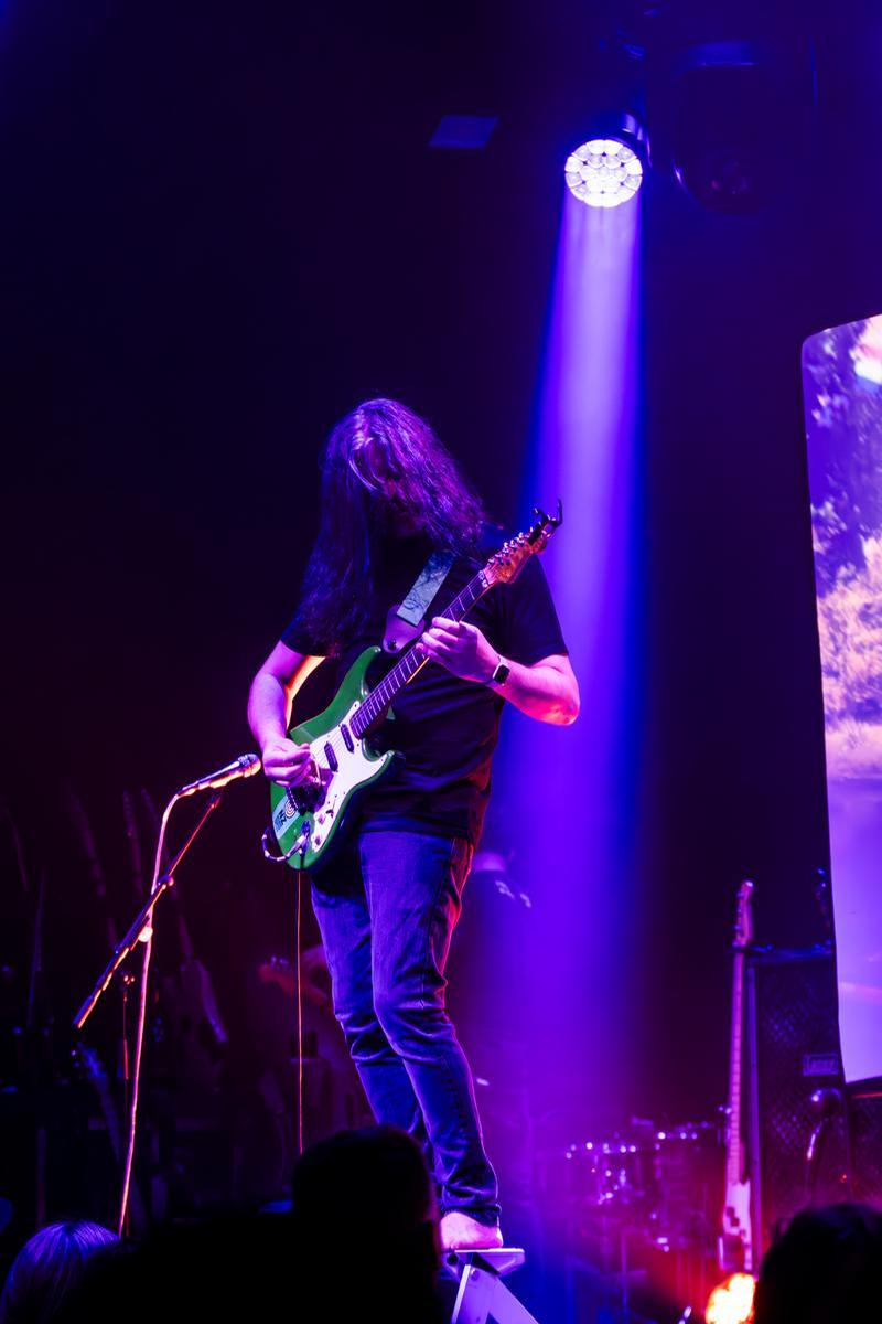 Nikita Weir; Midwave Breaks, Bruce Conlon 270625