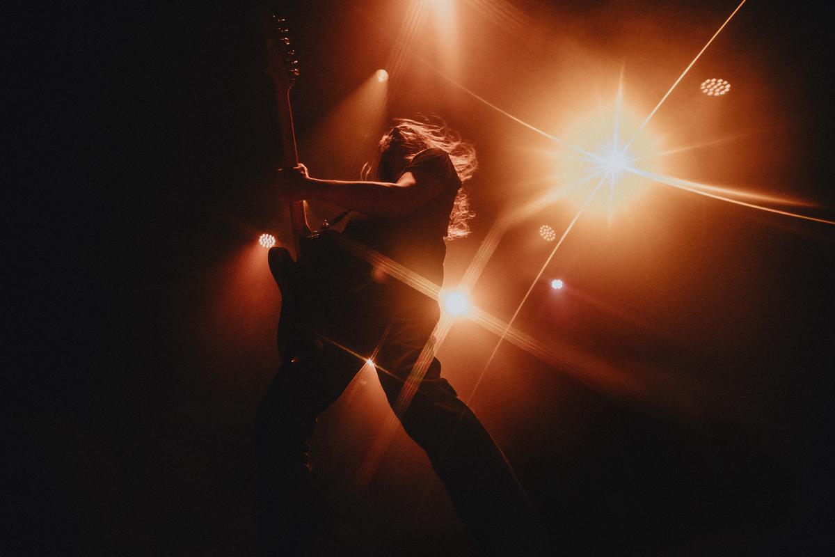 Samantha Davies; The Final Show; Shihad, The Powerstation
