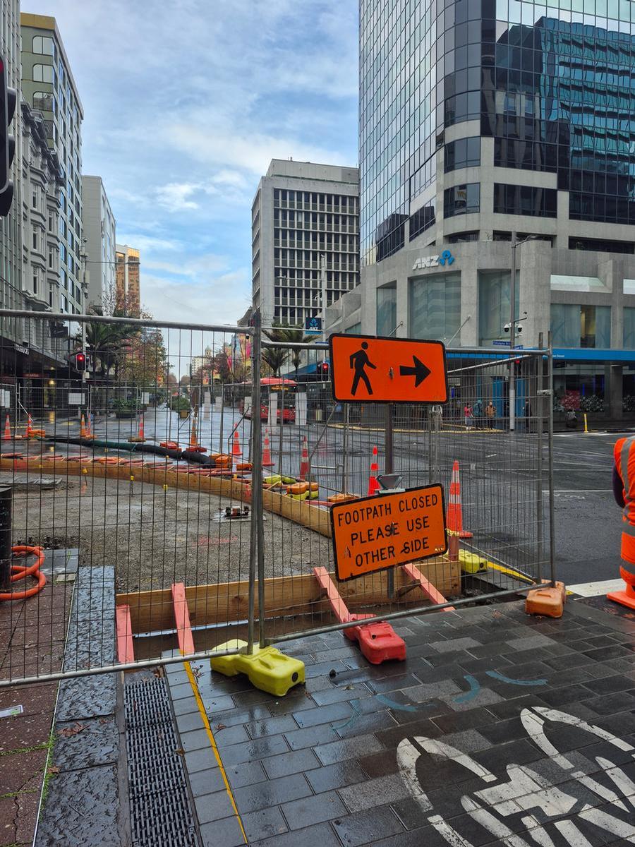 Juliette Archer;Queen Street STILL!!