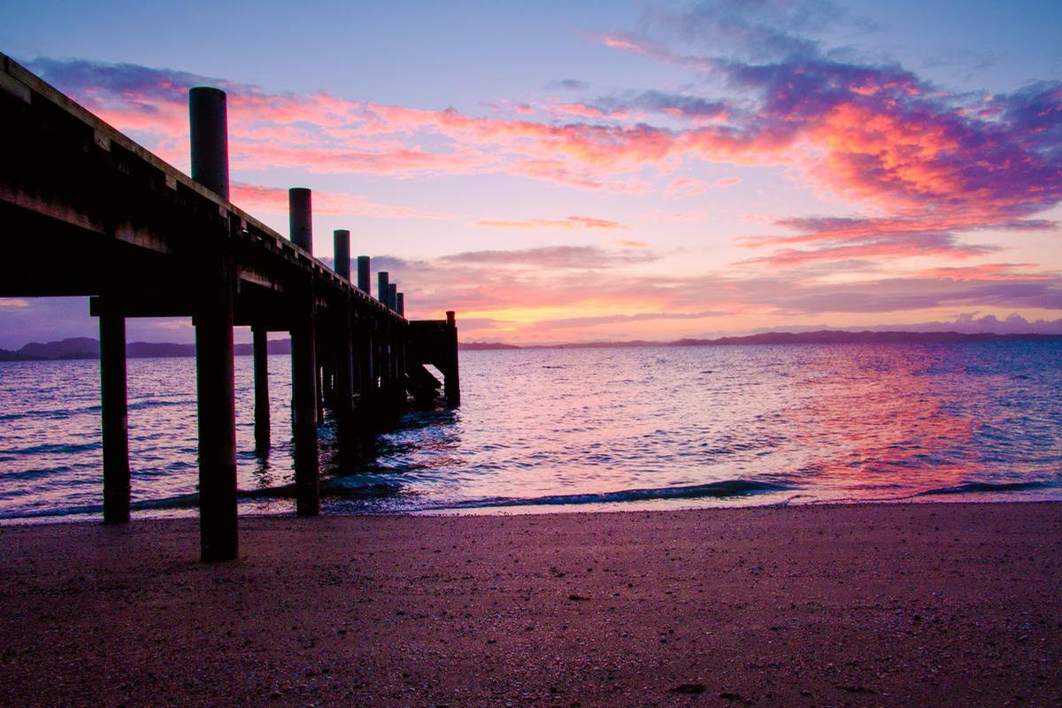 Damian Andrews;Magazine Bay Wharf Sunrise