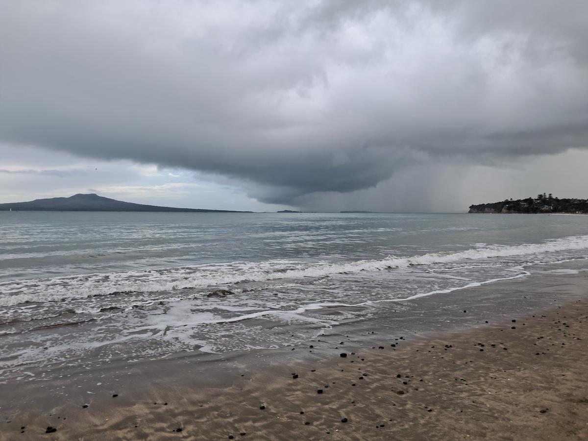 Ruth Murphy;Here comes the rain