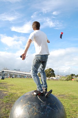 Scottie Peng;Mass with the Wind in front of Landmark Auckland Harbour Bridge